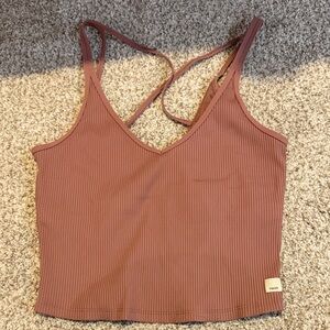 Vuori Mauve Ribbed Crop Top